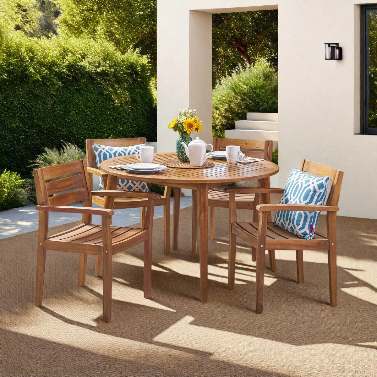 ADOUER WOOD Round Slatted Wooden Patio Table with 4 Matching Armchairs